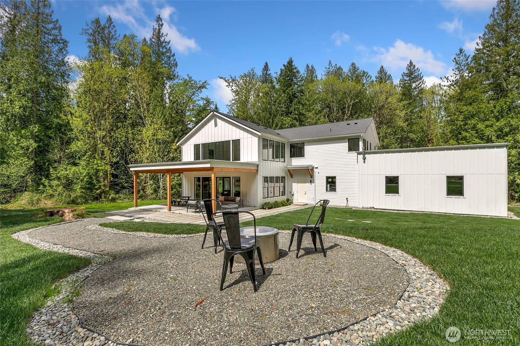 Property photo 35