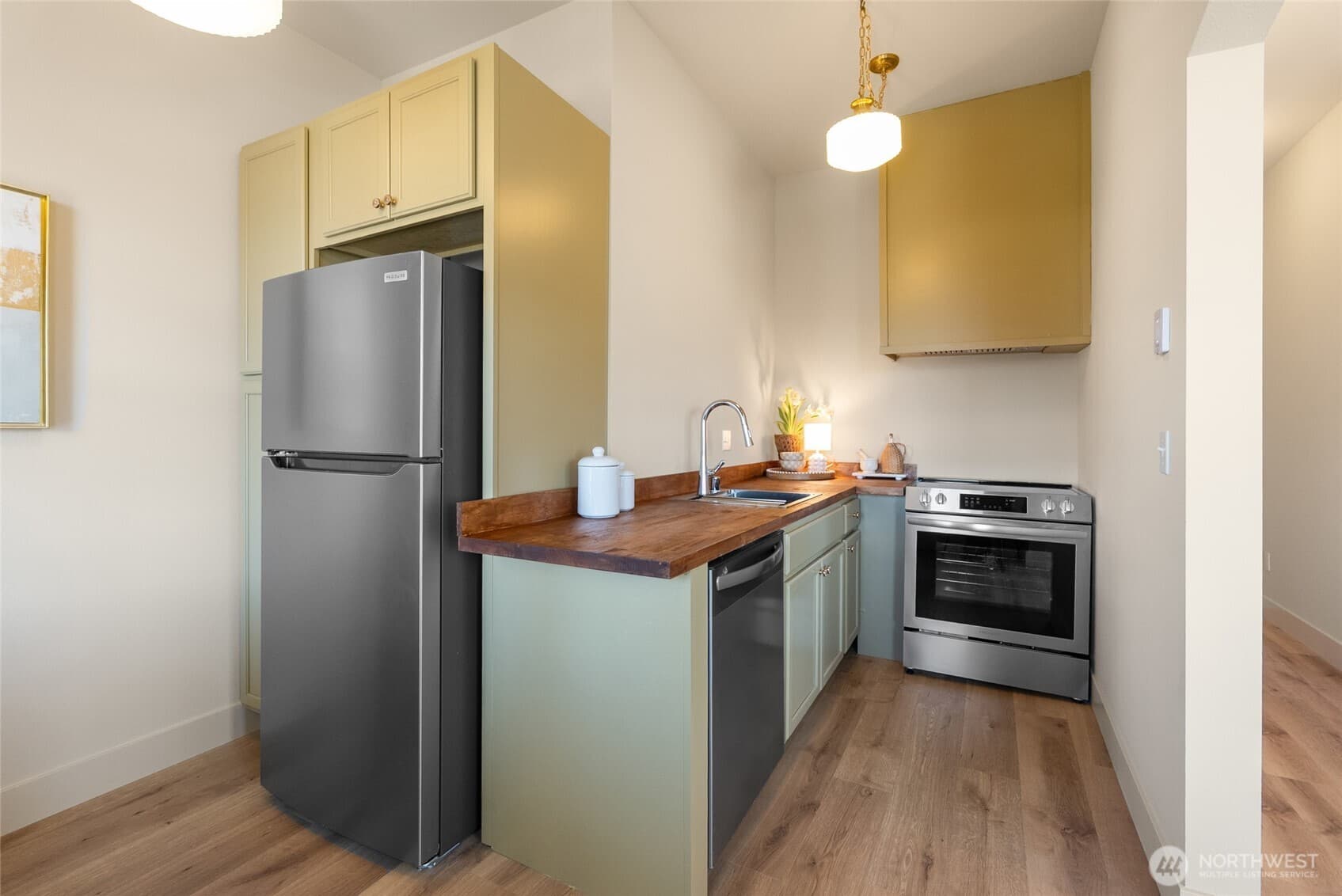 Property photo 32
