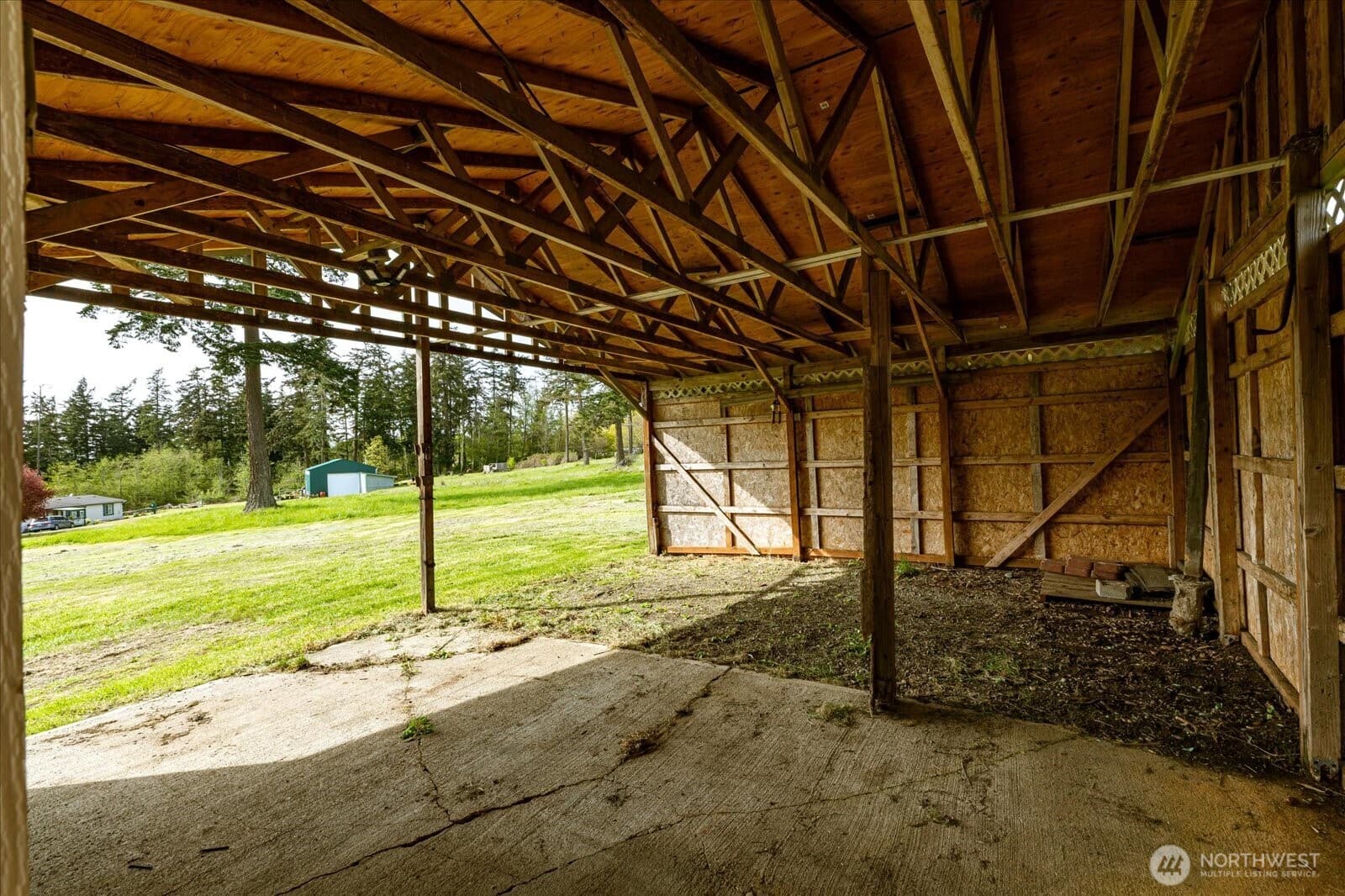 Property photo 38