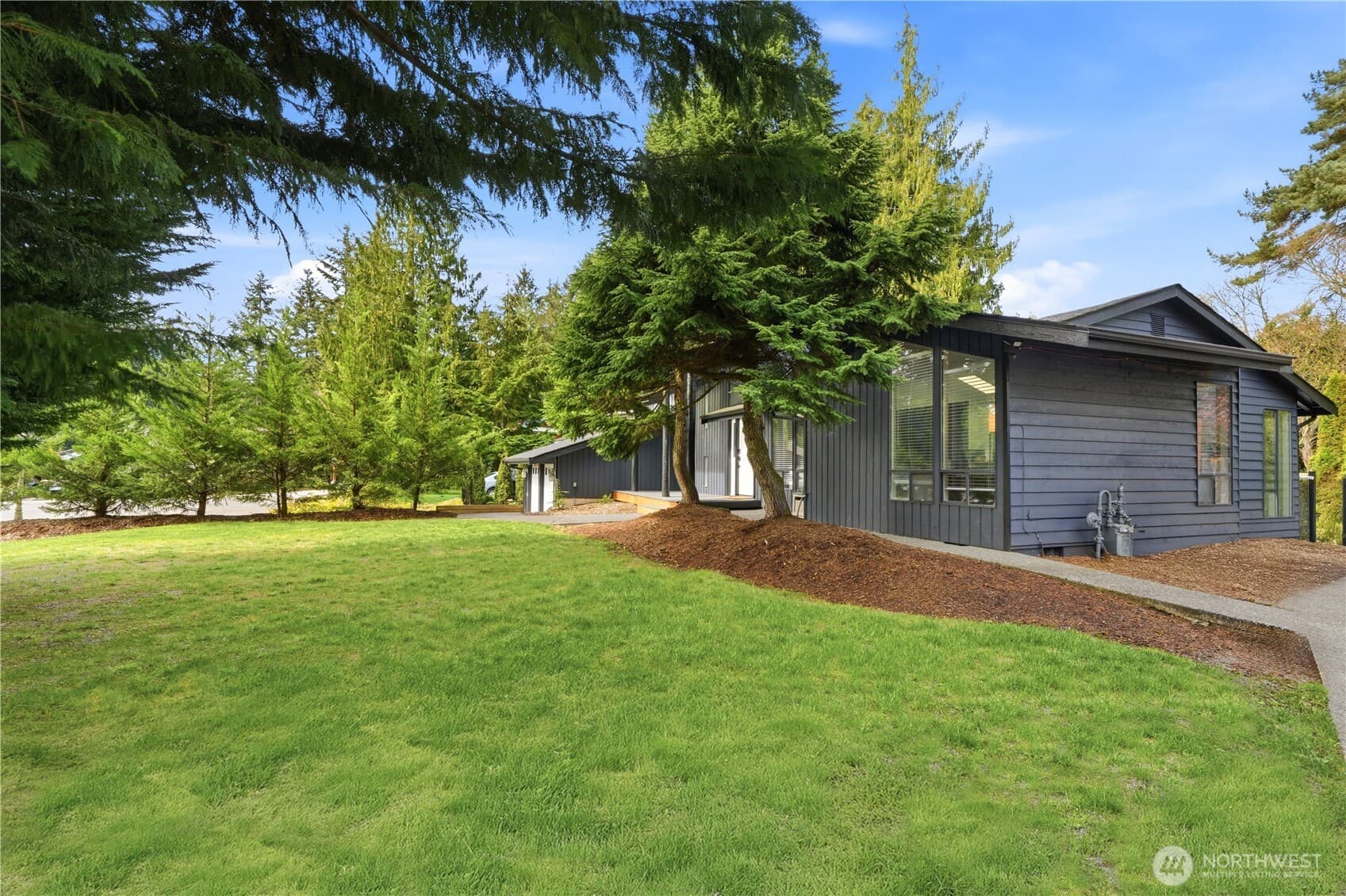 Property photo 35