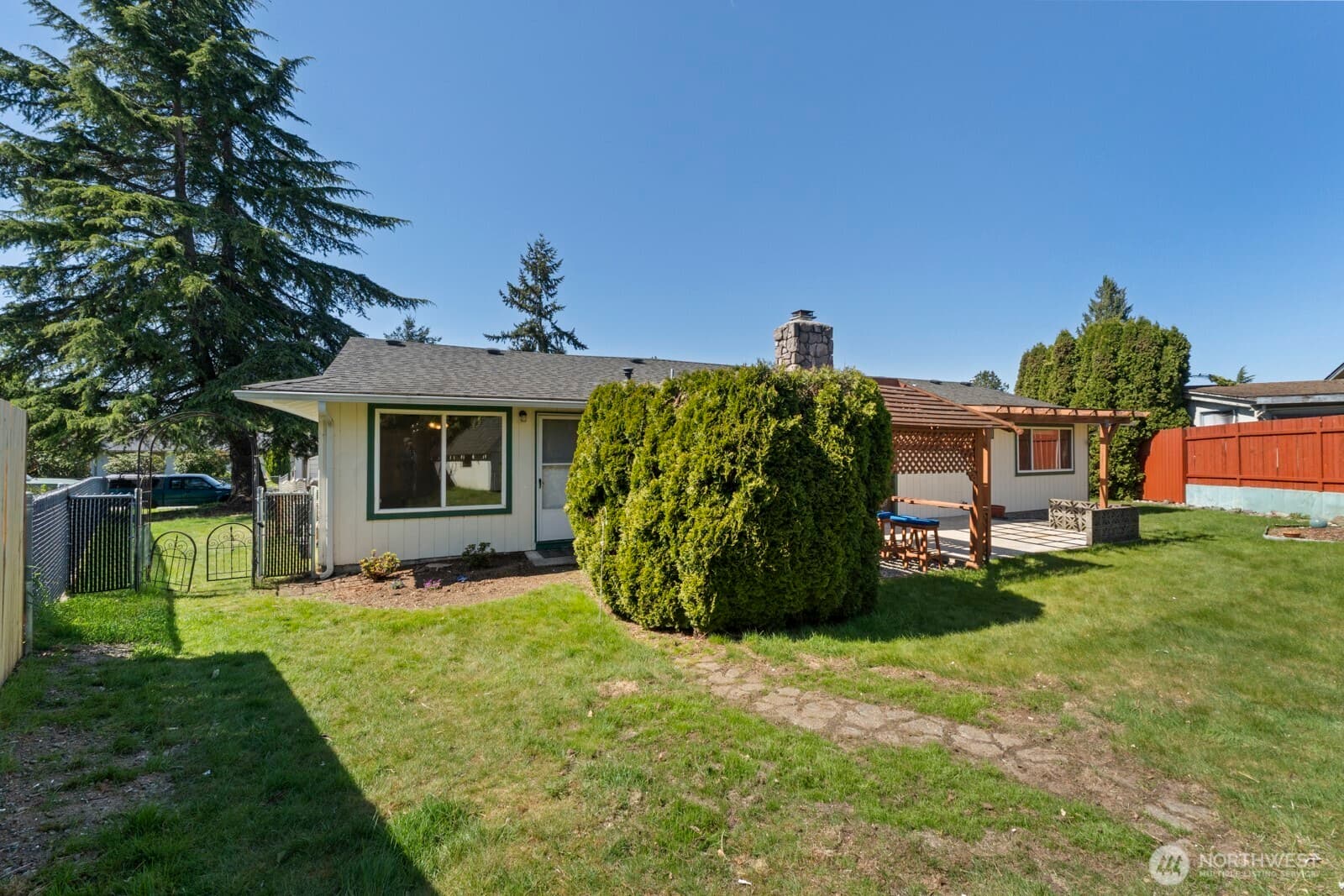 Property photo 37