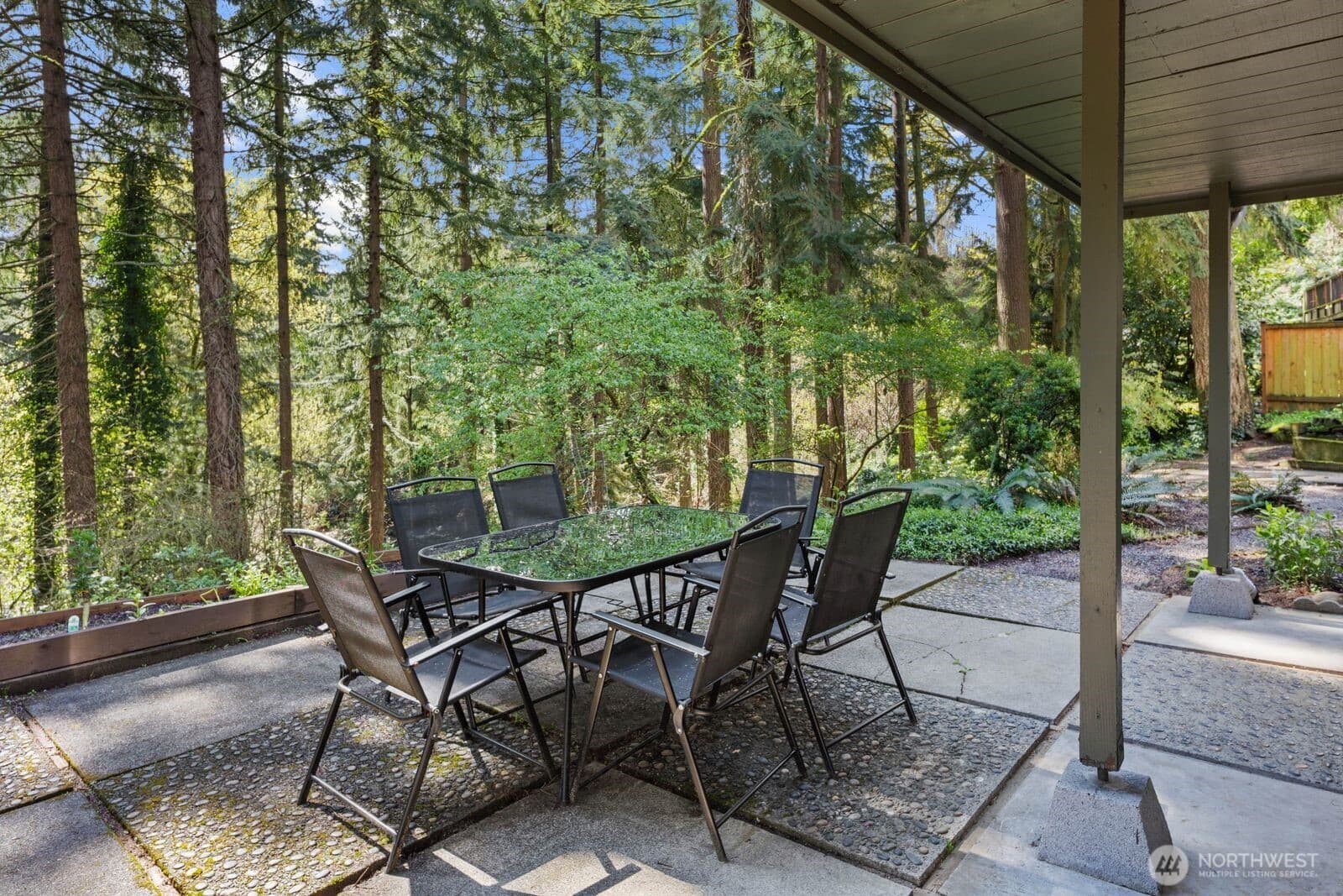 Property photo 33