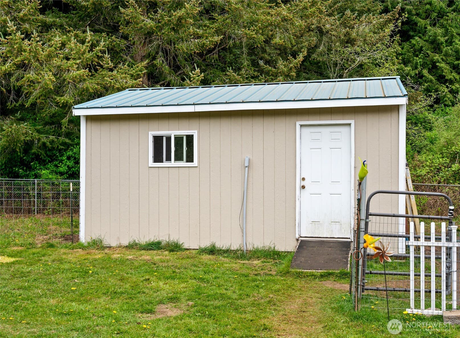 Property photo 33