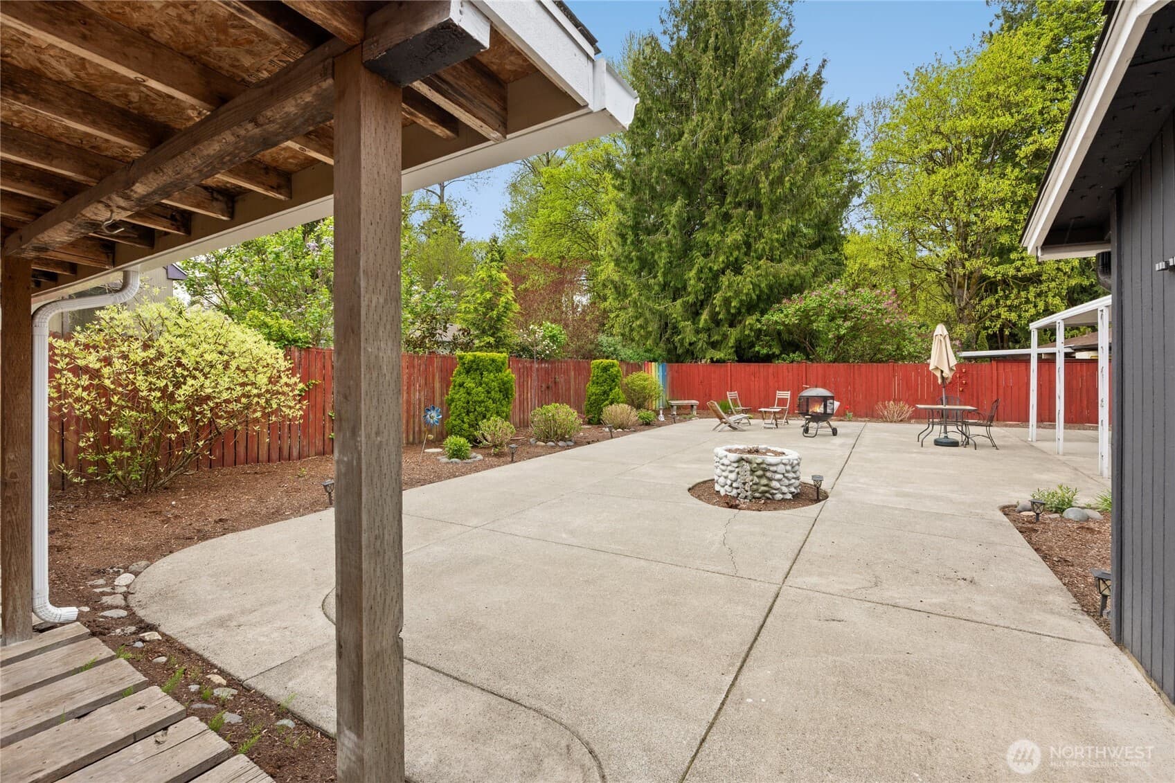 Property photo 25