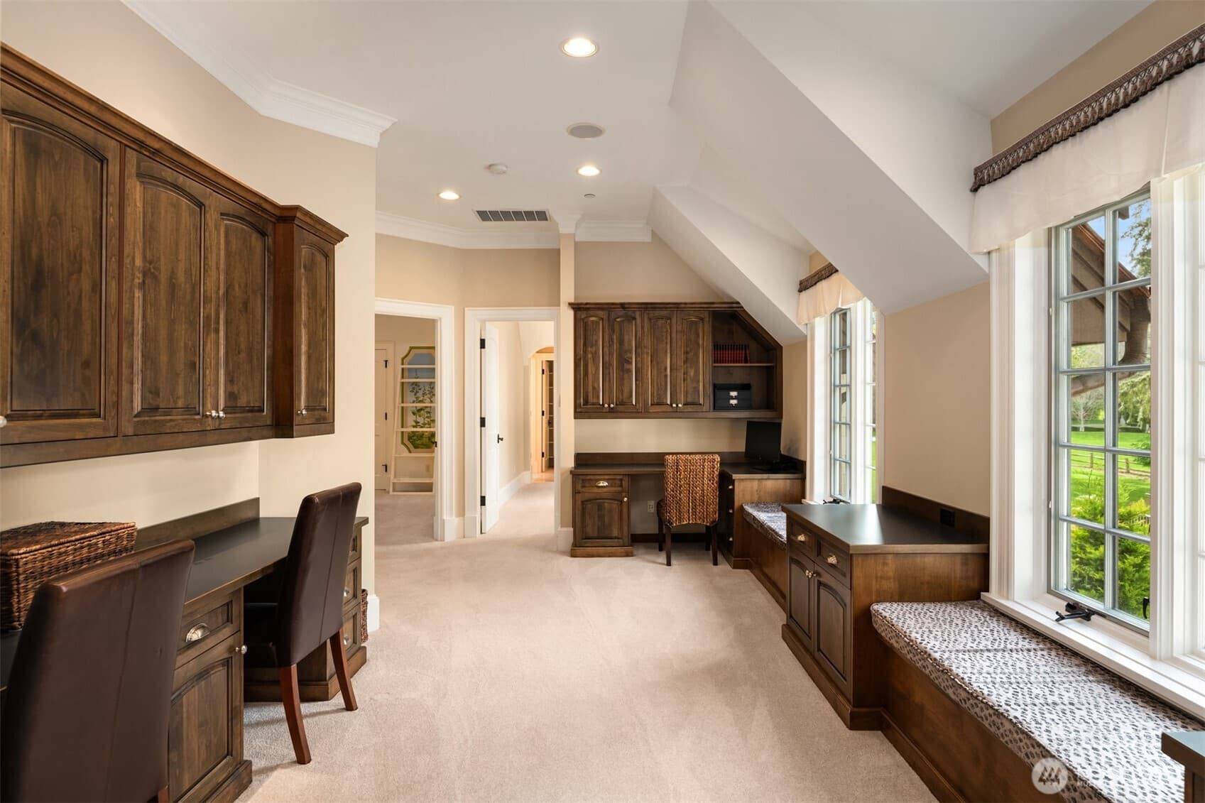 Property photo 31