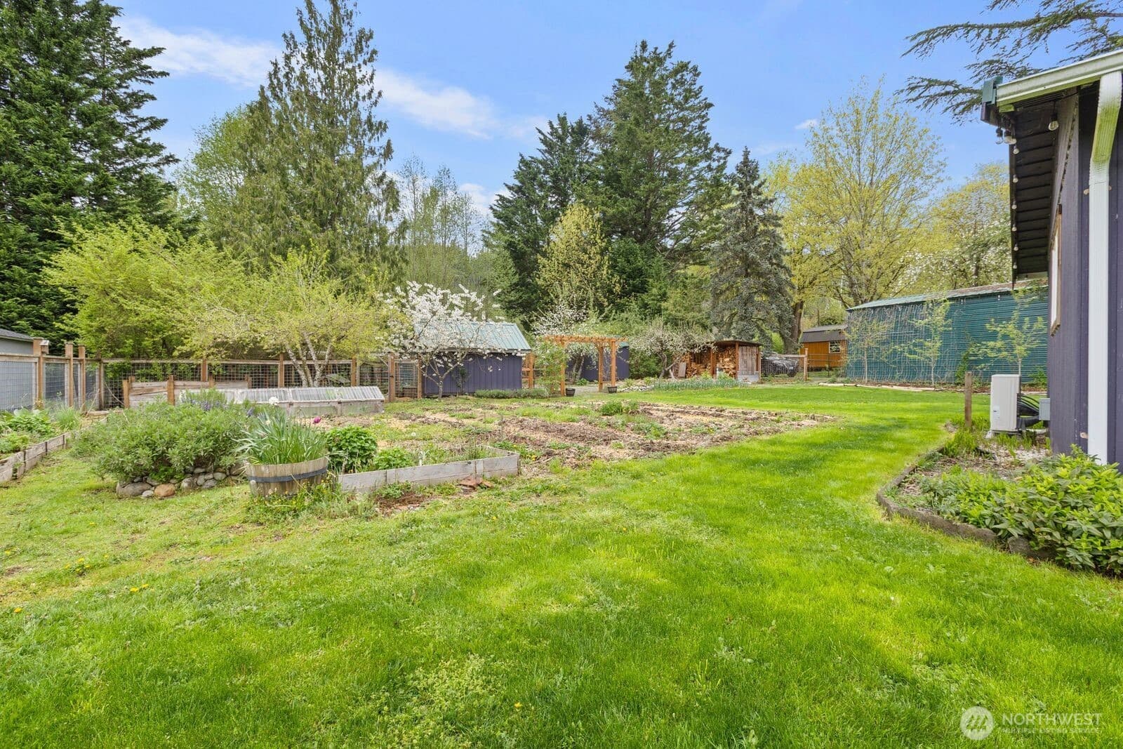 Property photo 32