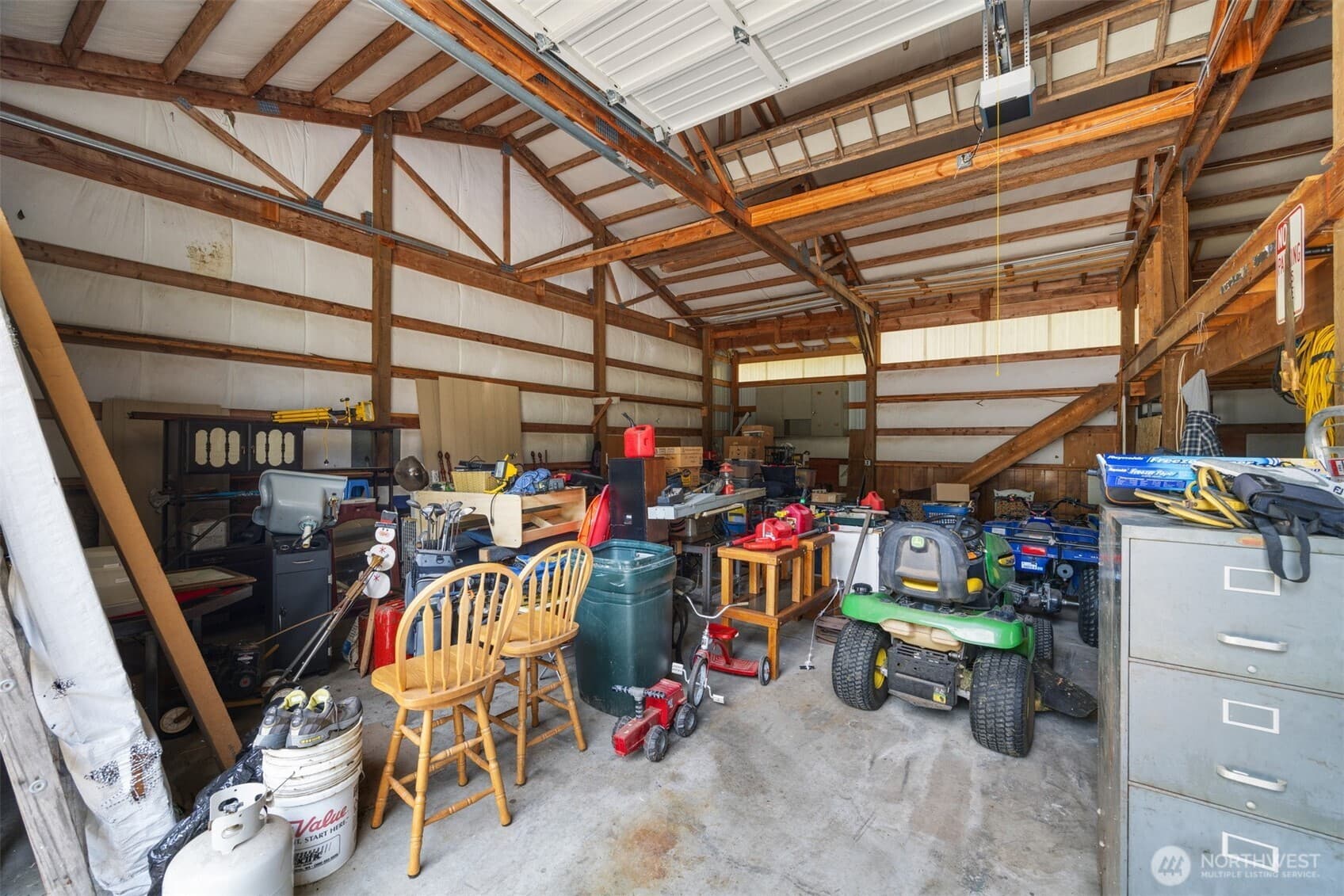 Property photo 28