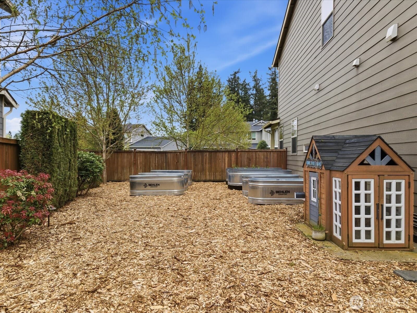 Property photo 35
