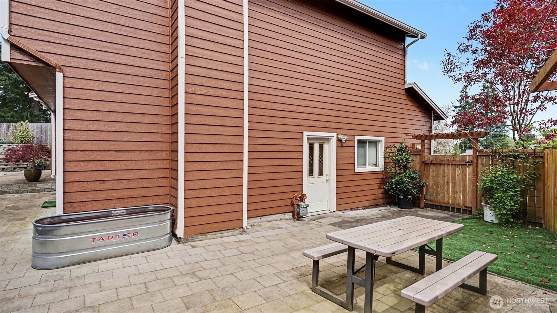 Property photo 40