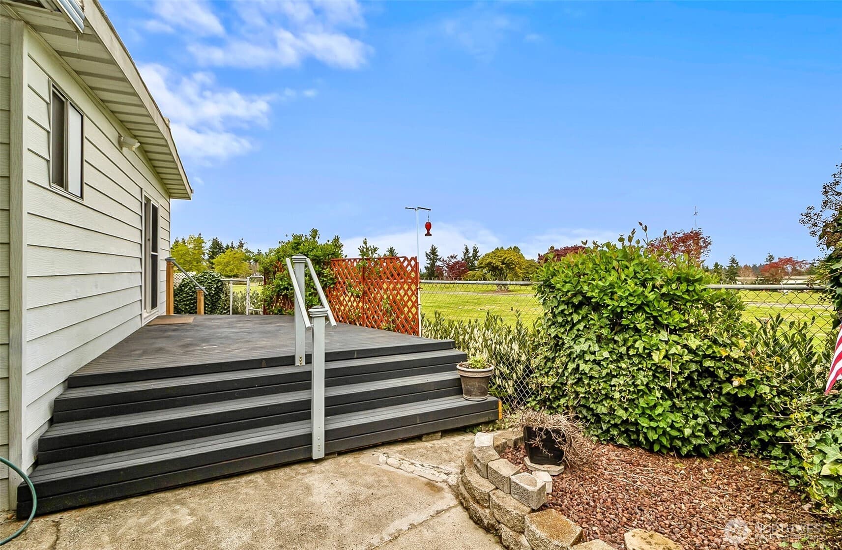 Property photo 28