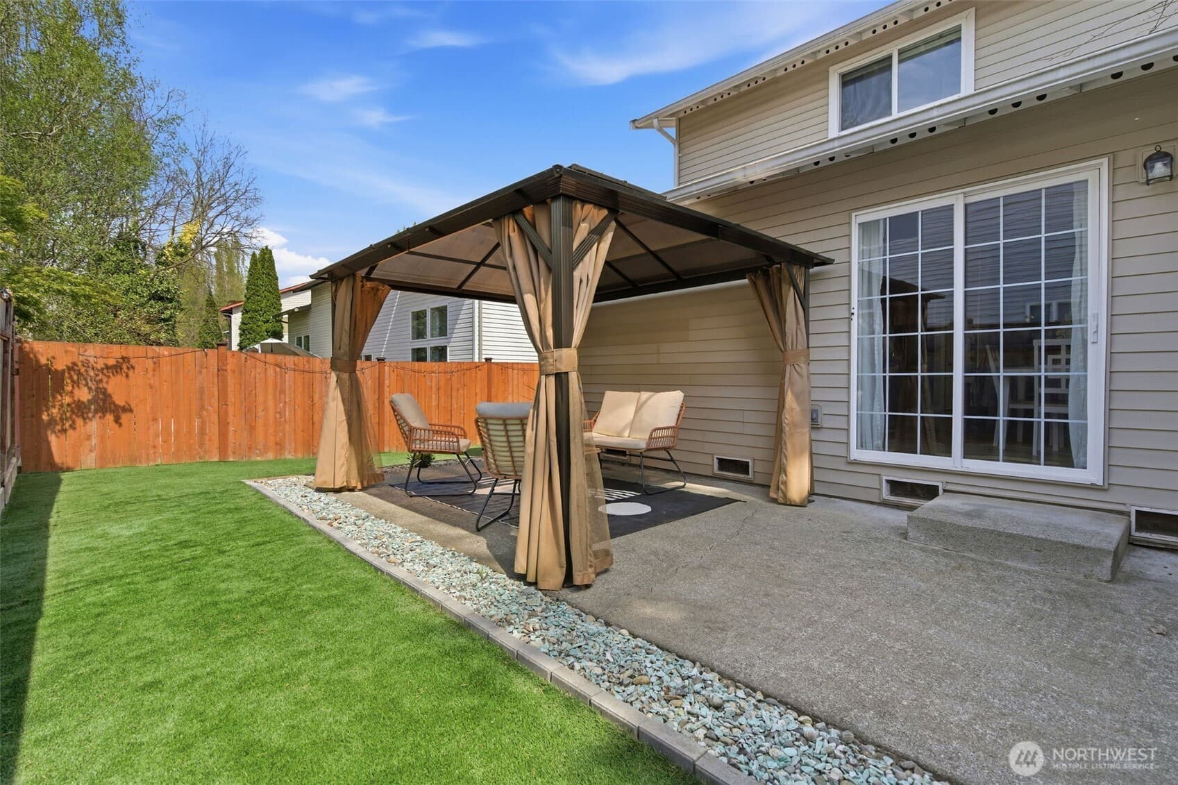 Property photo 28
