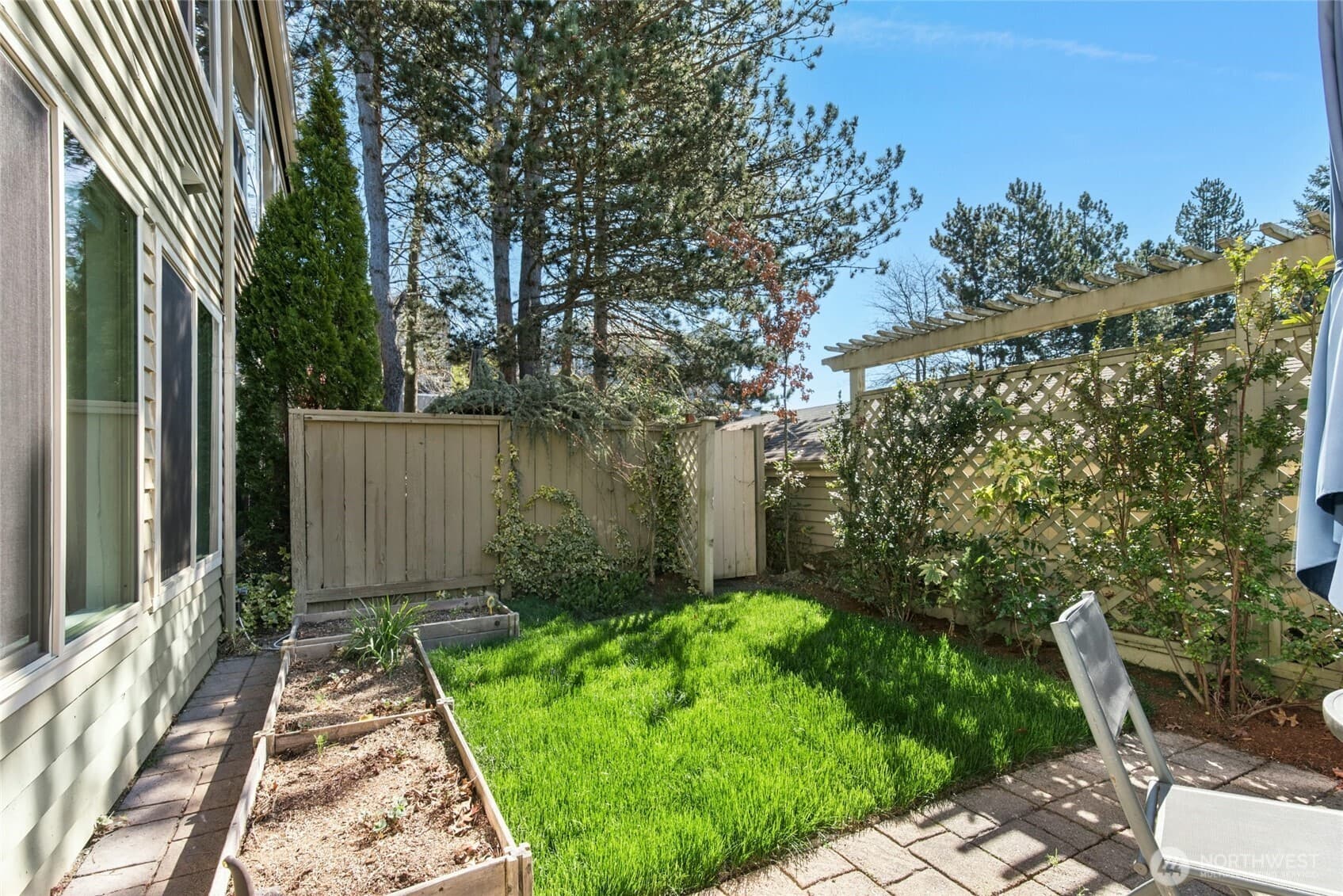 Property photo 28