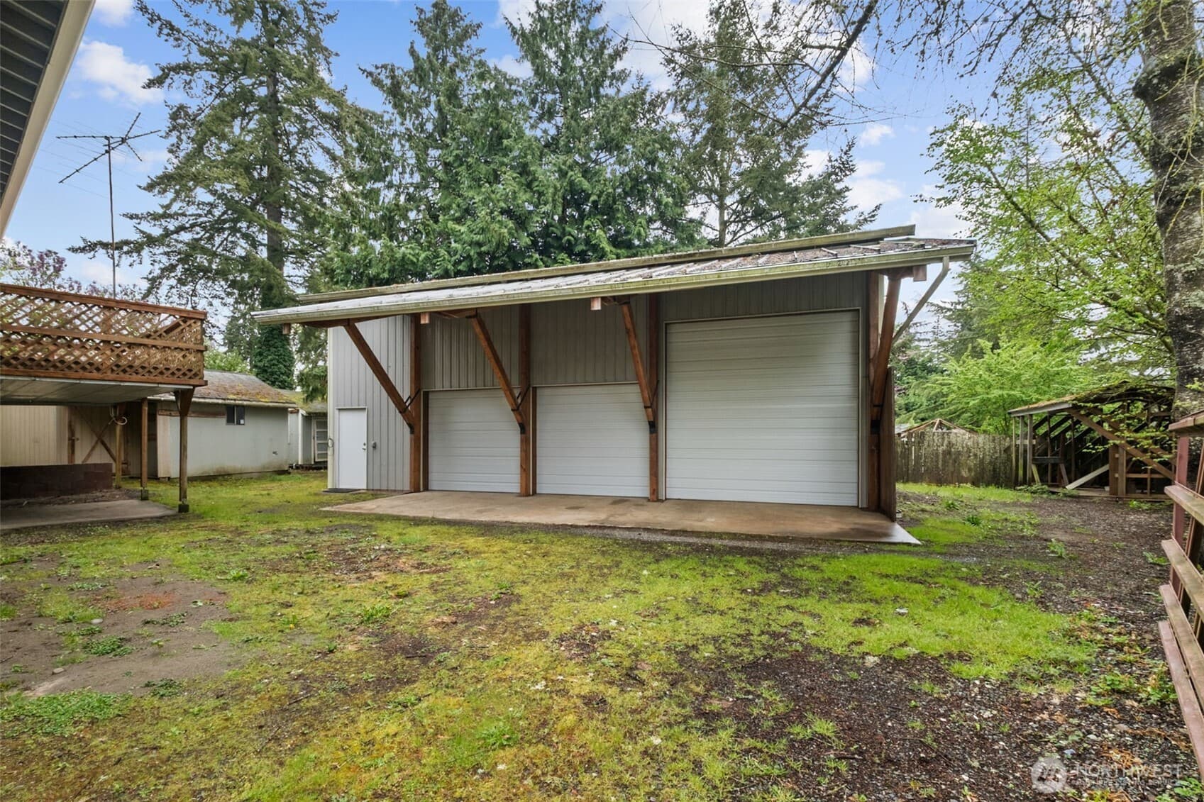 Property photo 24
