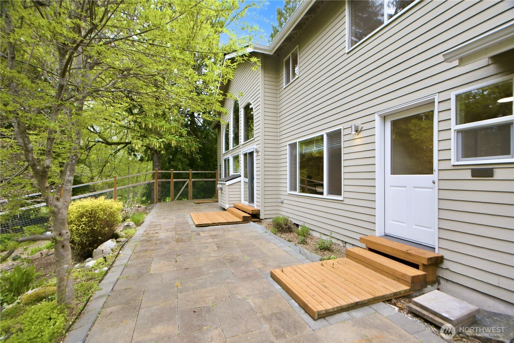 Property photo 24