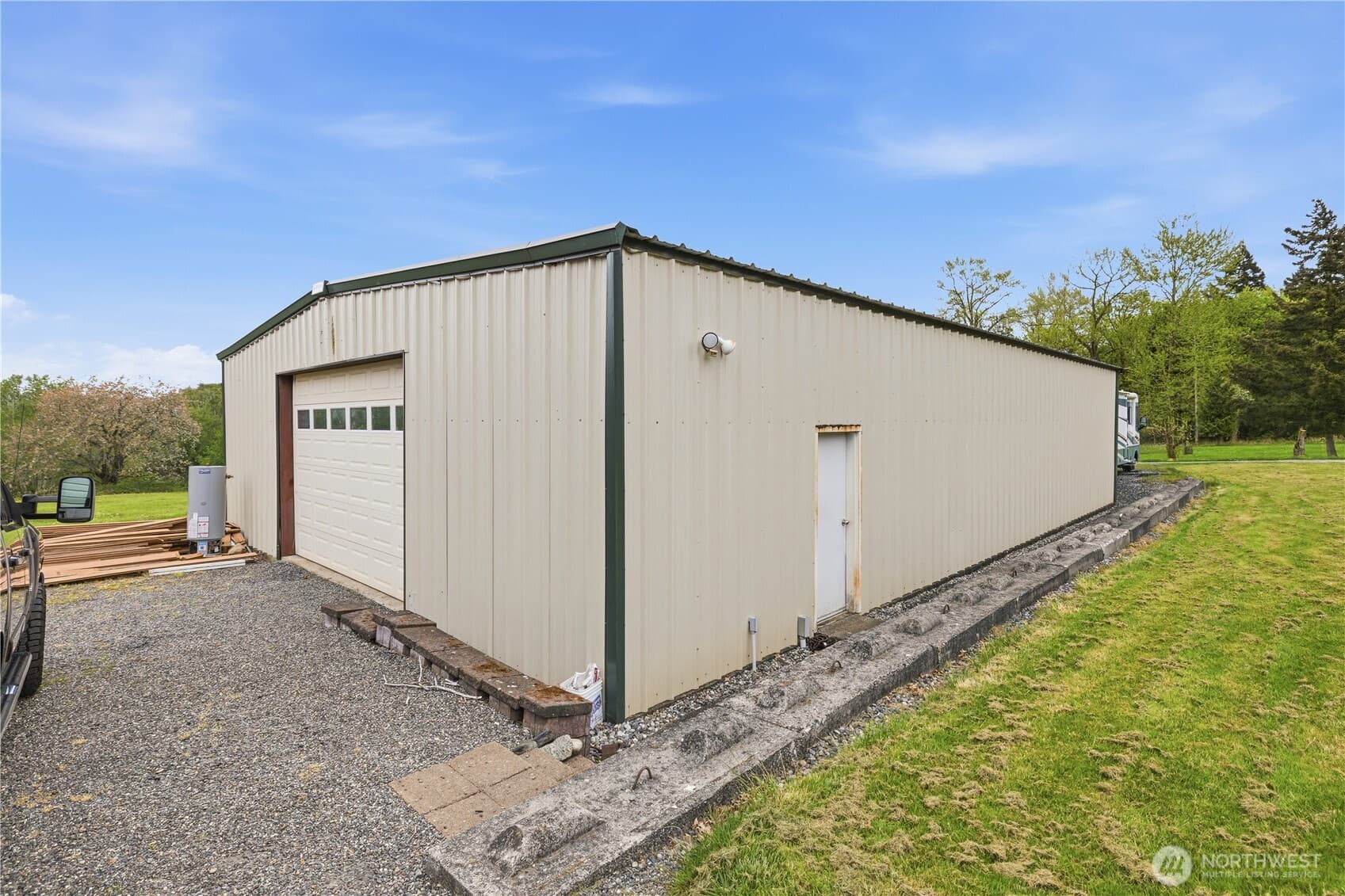 Property photo 33