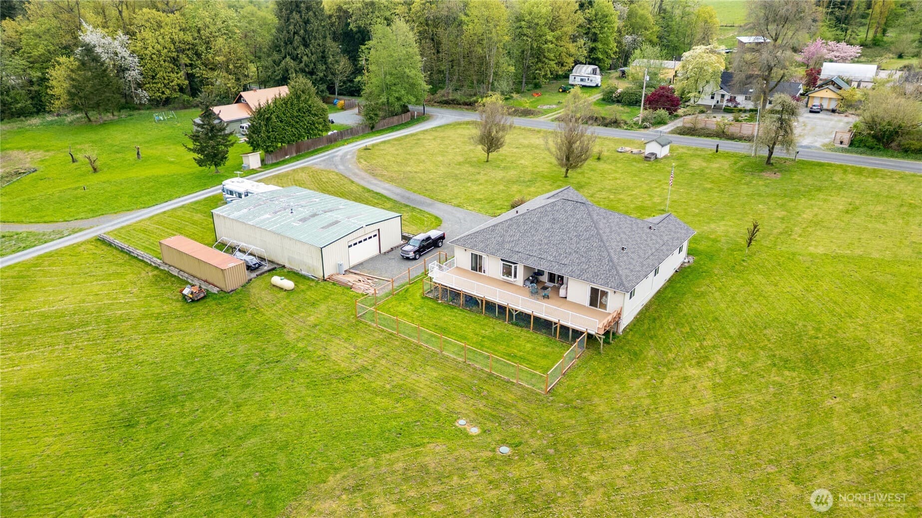 Property photo 37