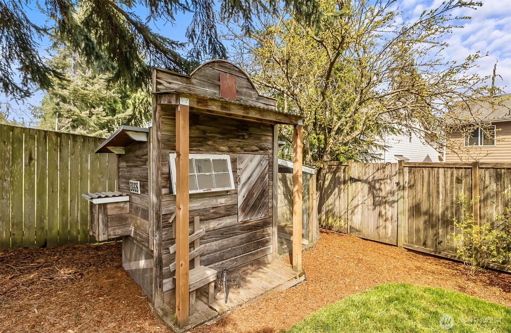 Property photo 38