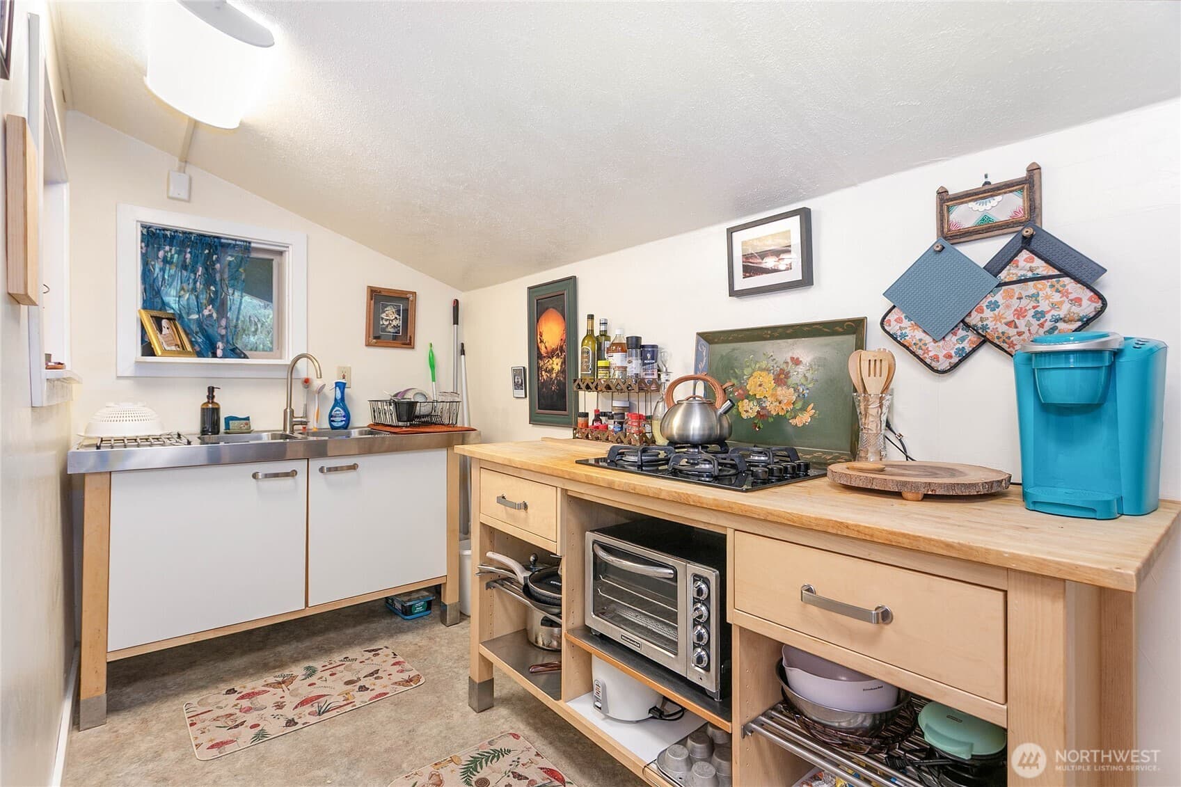 Property photo 28