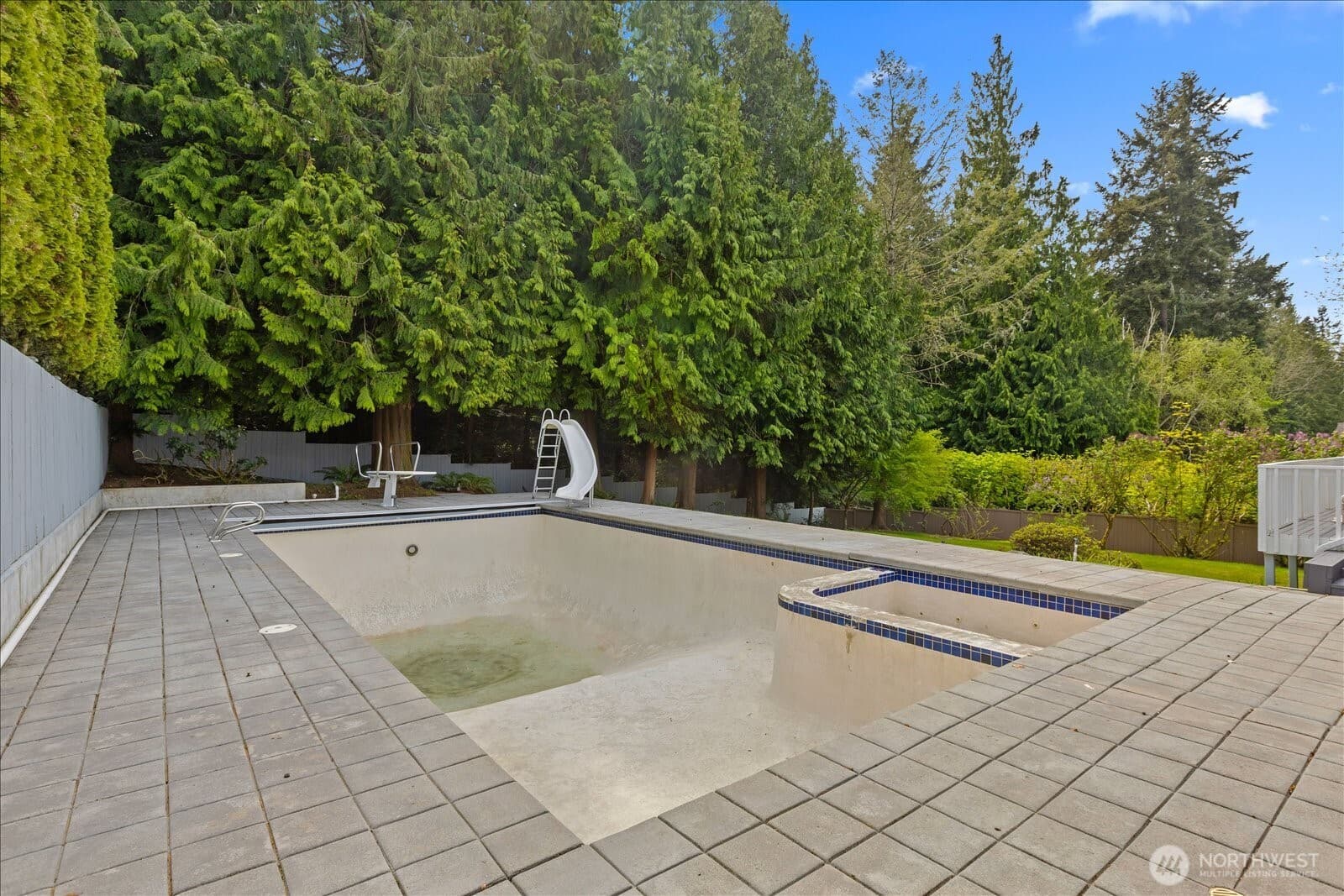 Property photo 31