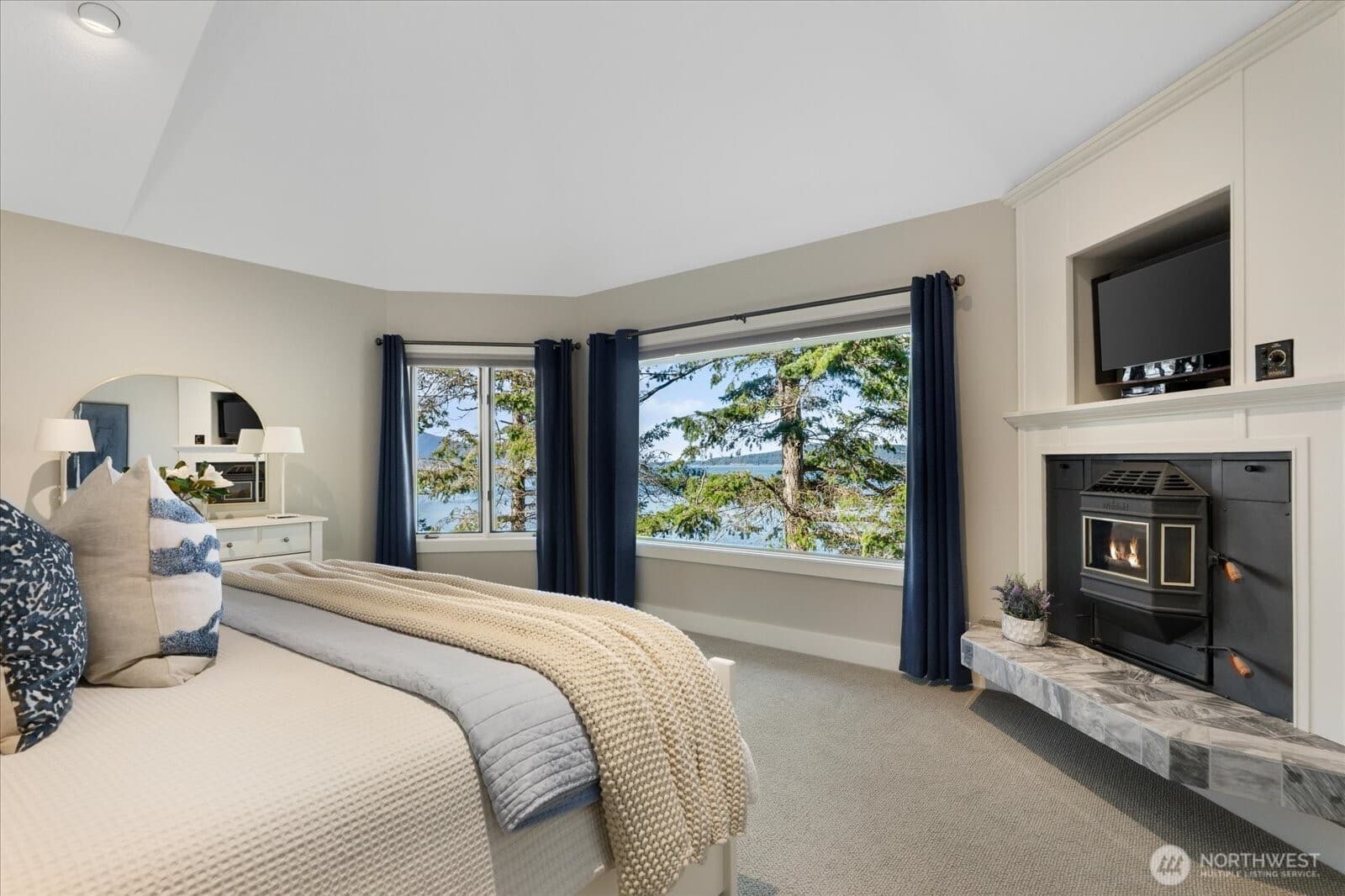 Property photo 24
