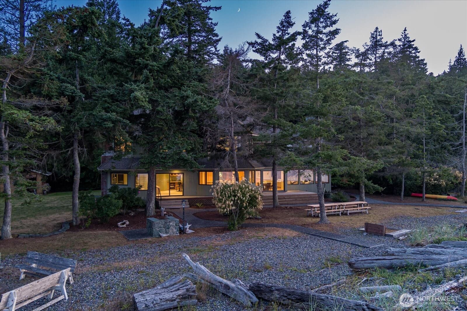 Property photo 32