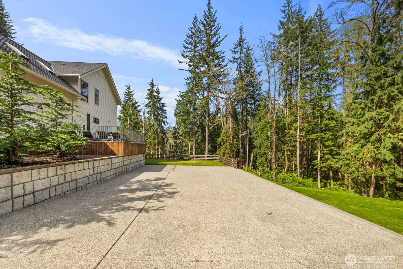 Property photo 40