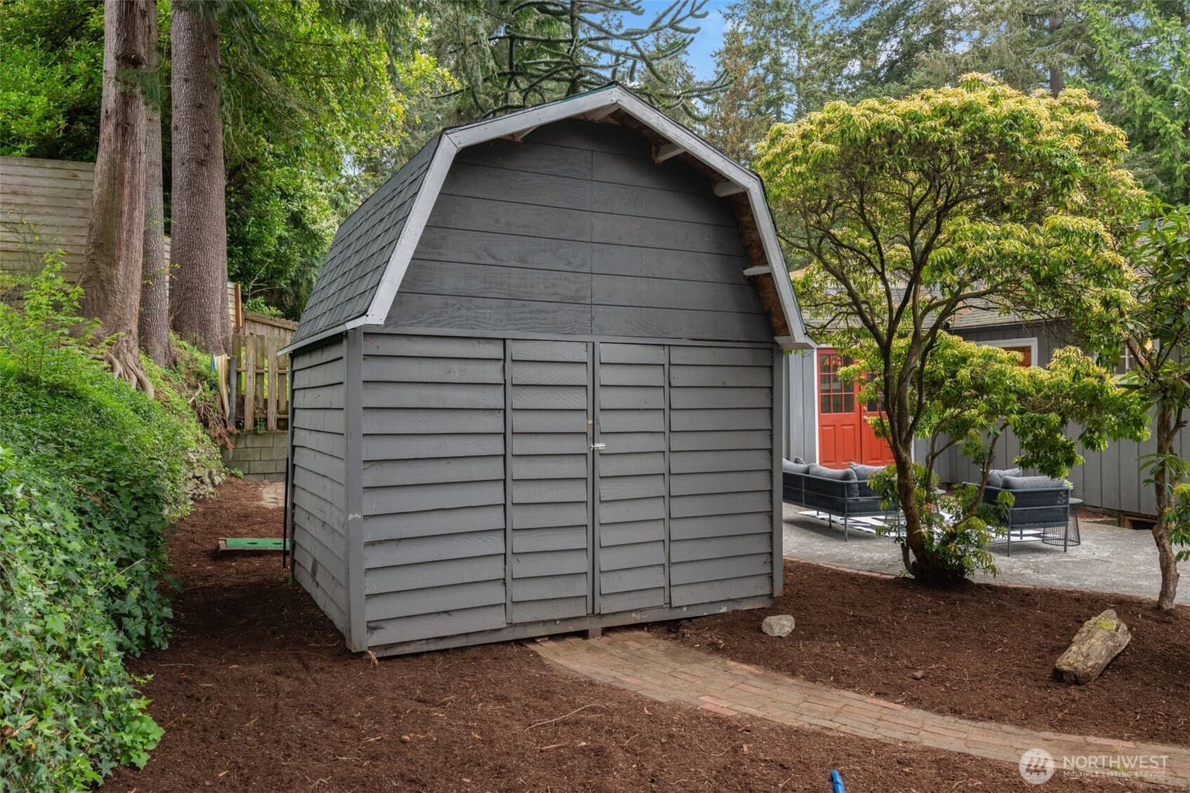 Property photo 33
