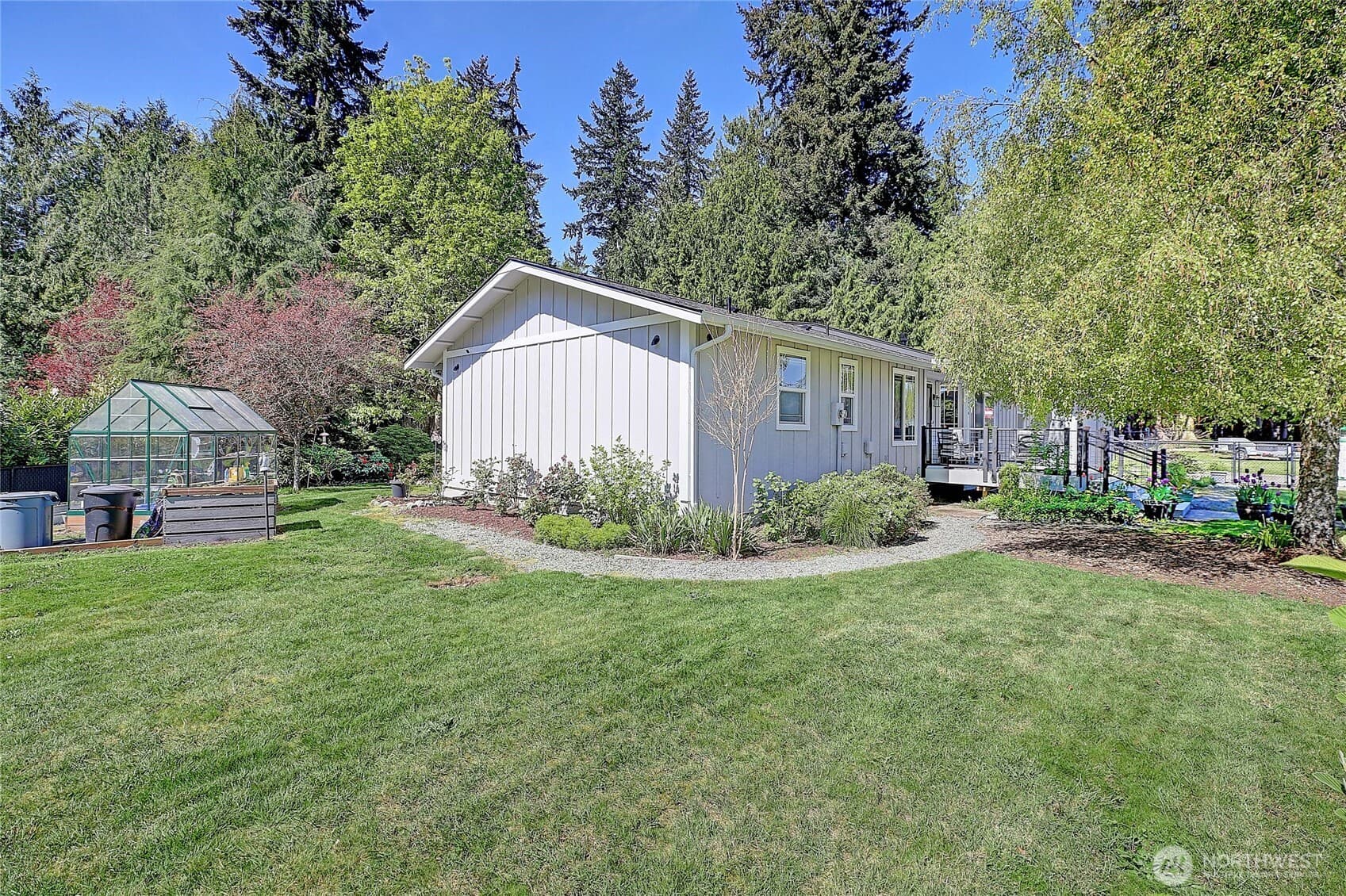 Property photo 35