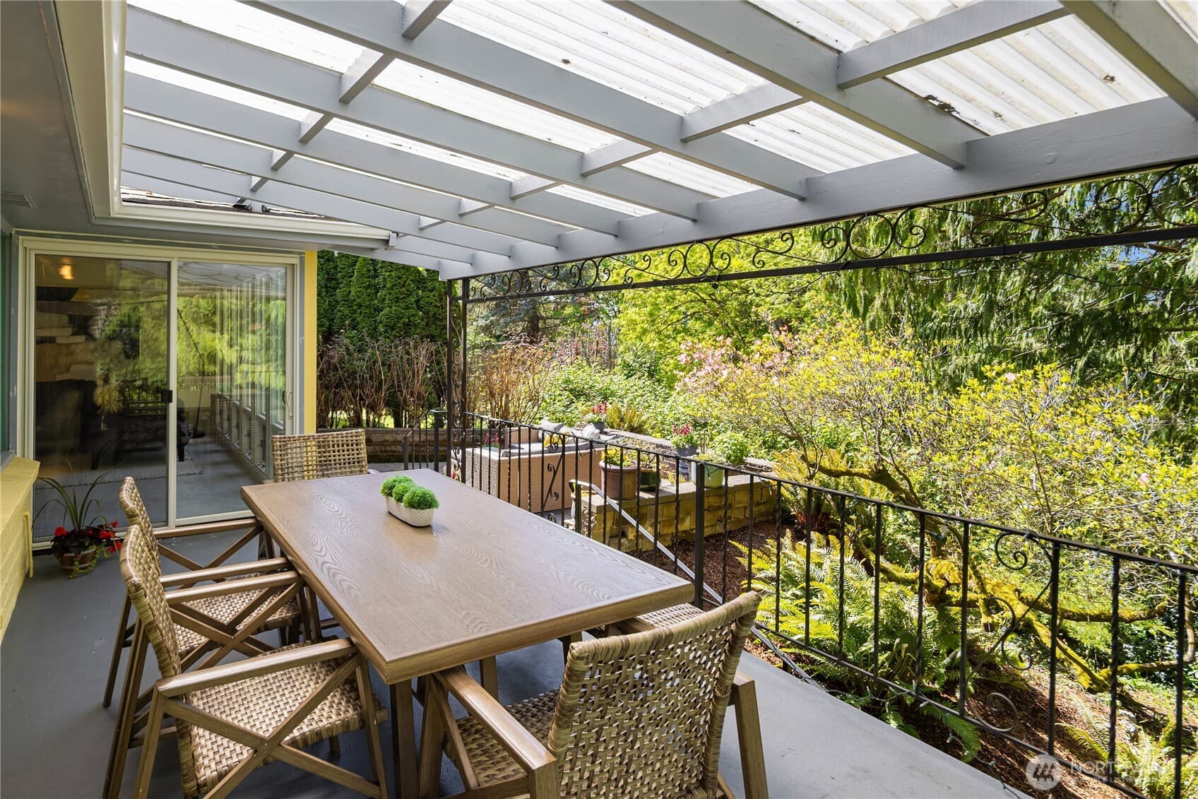 Property photo 25