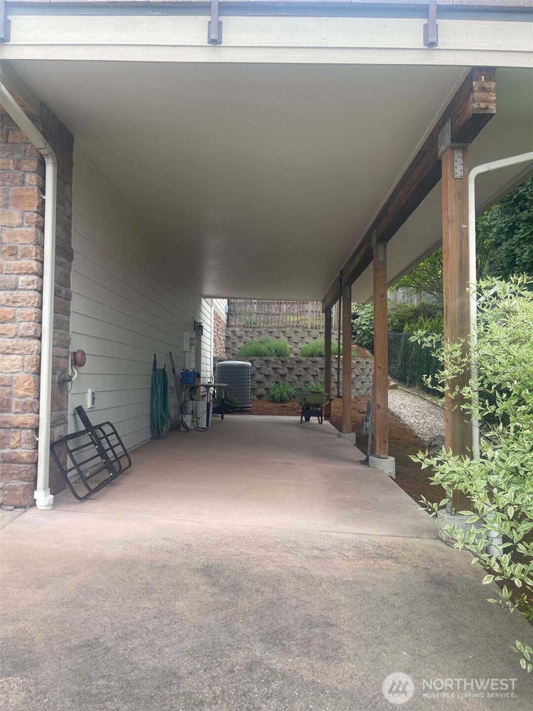 Property photo 40