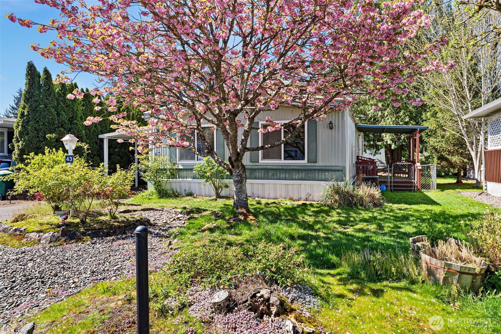 Property photo 31