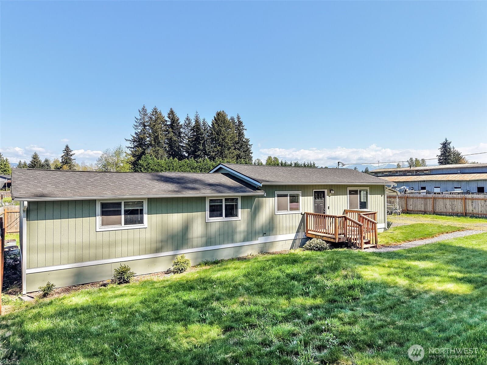 Property photo 31