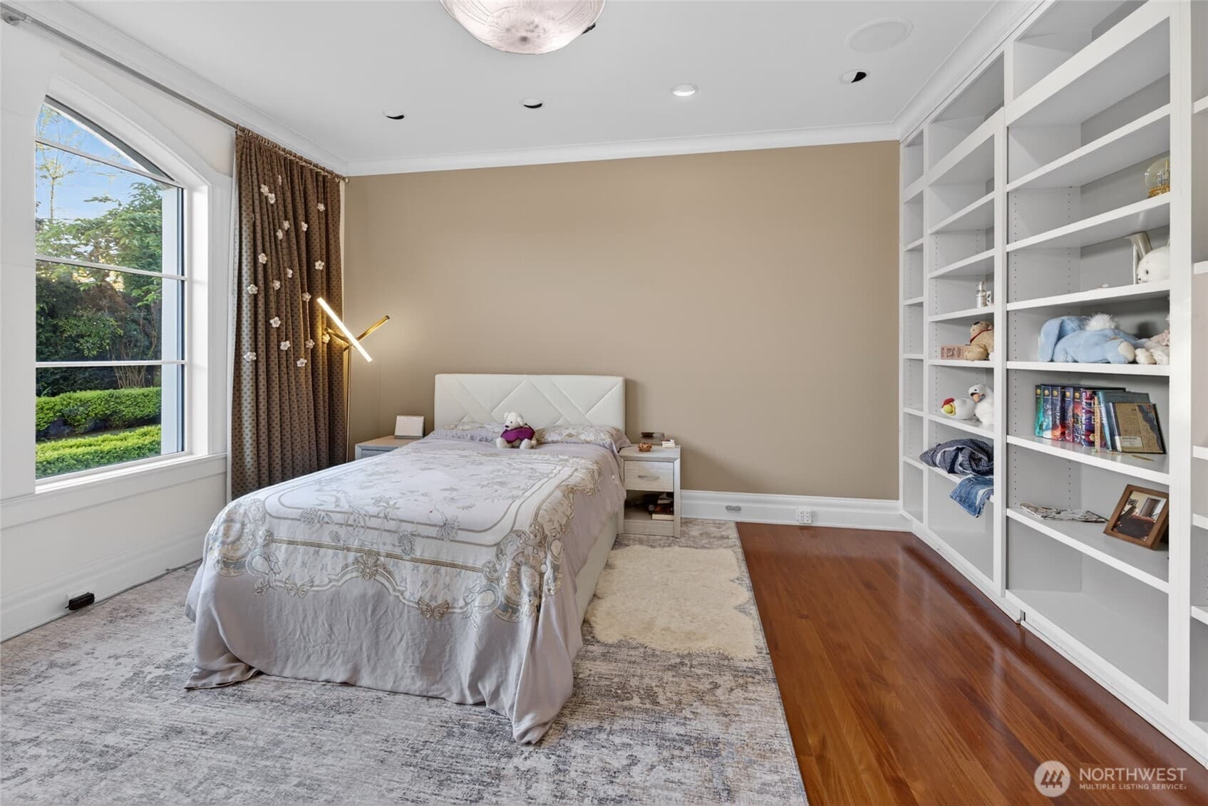 Property photo 32