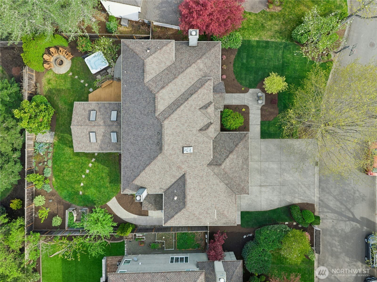 Property photo 35