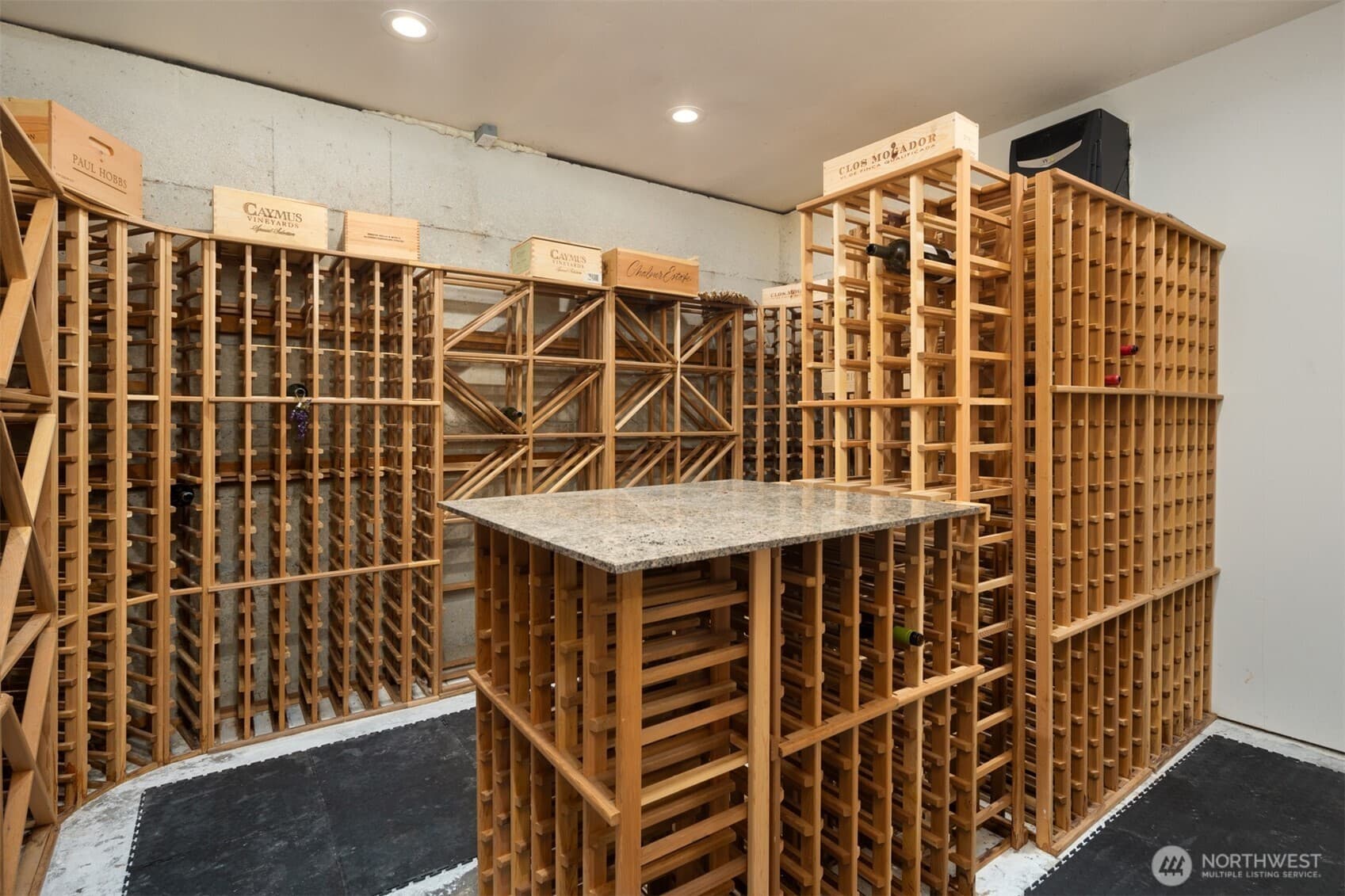 Property photo 32