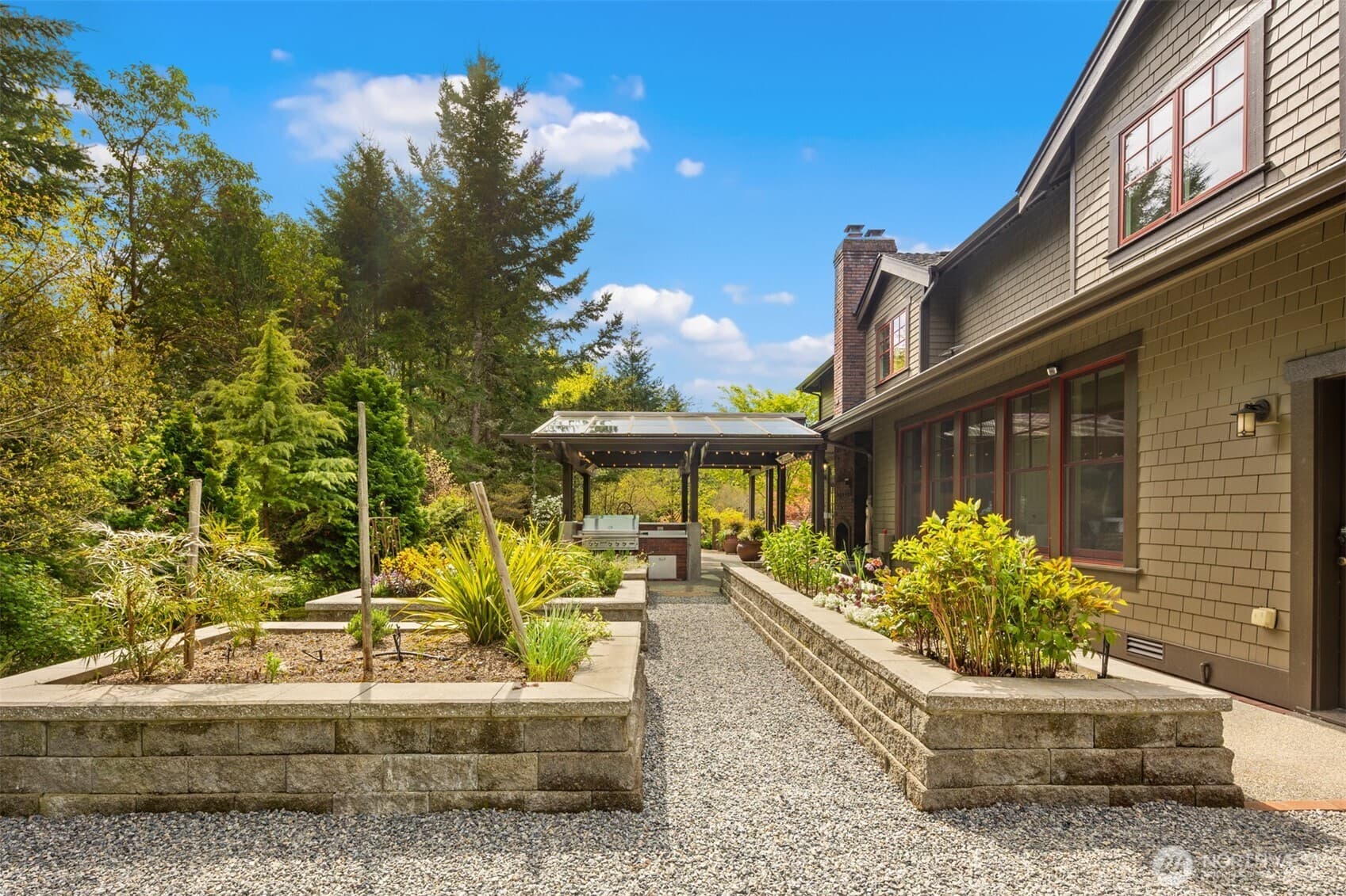 Property photo 35