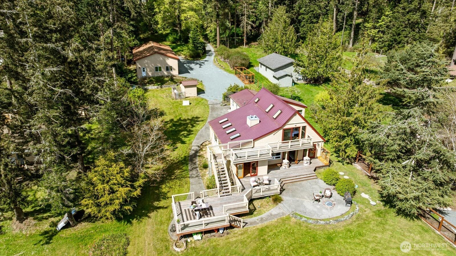Property photo 35