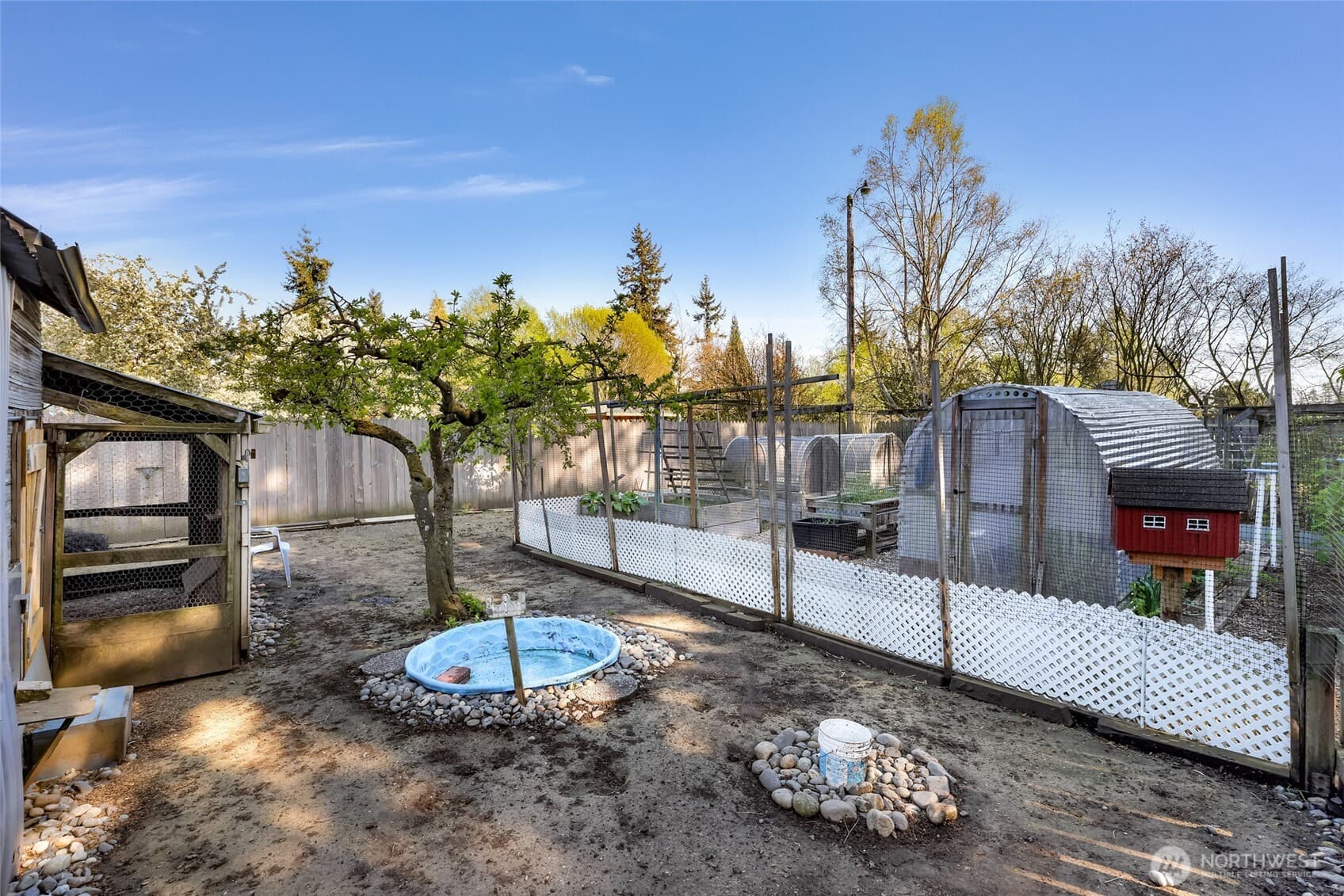 Property photo 35