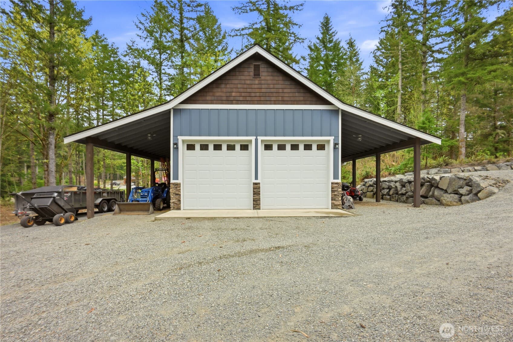 Property photo 33