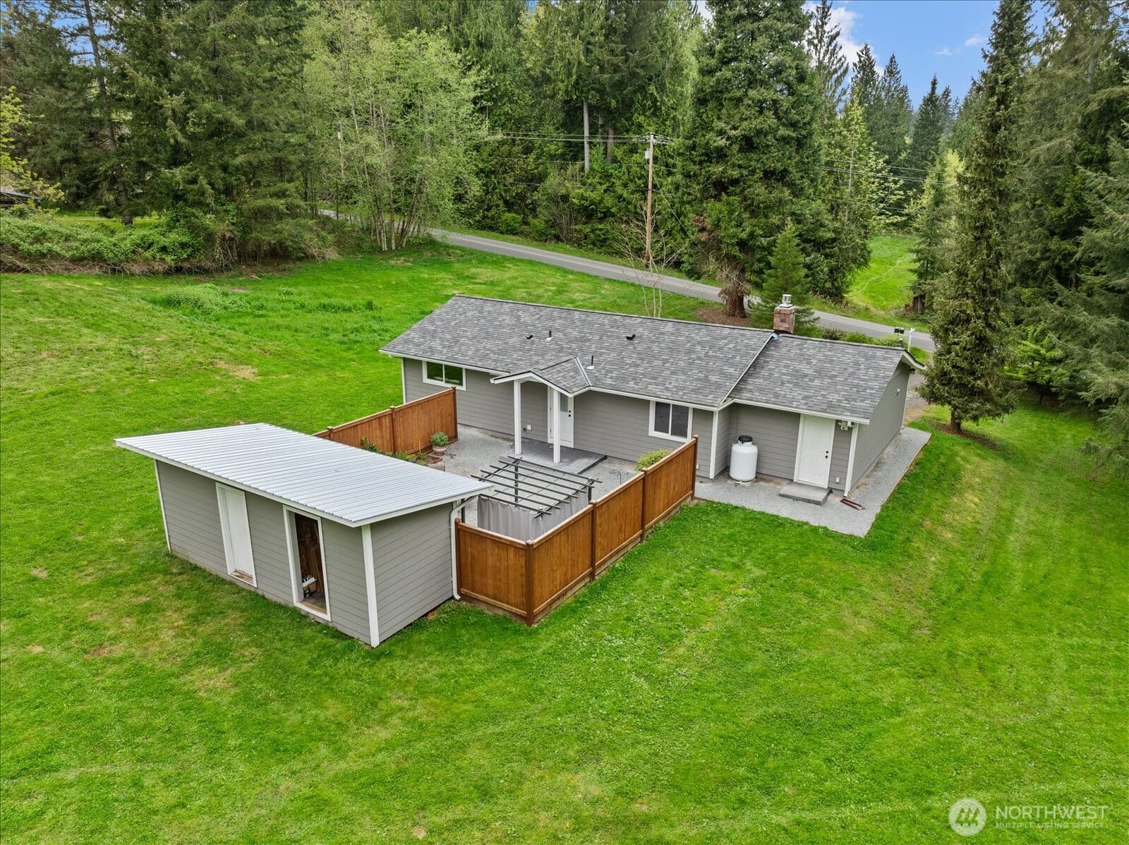 Property photo 32
