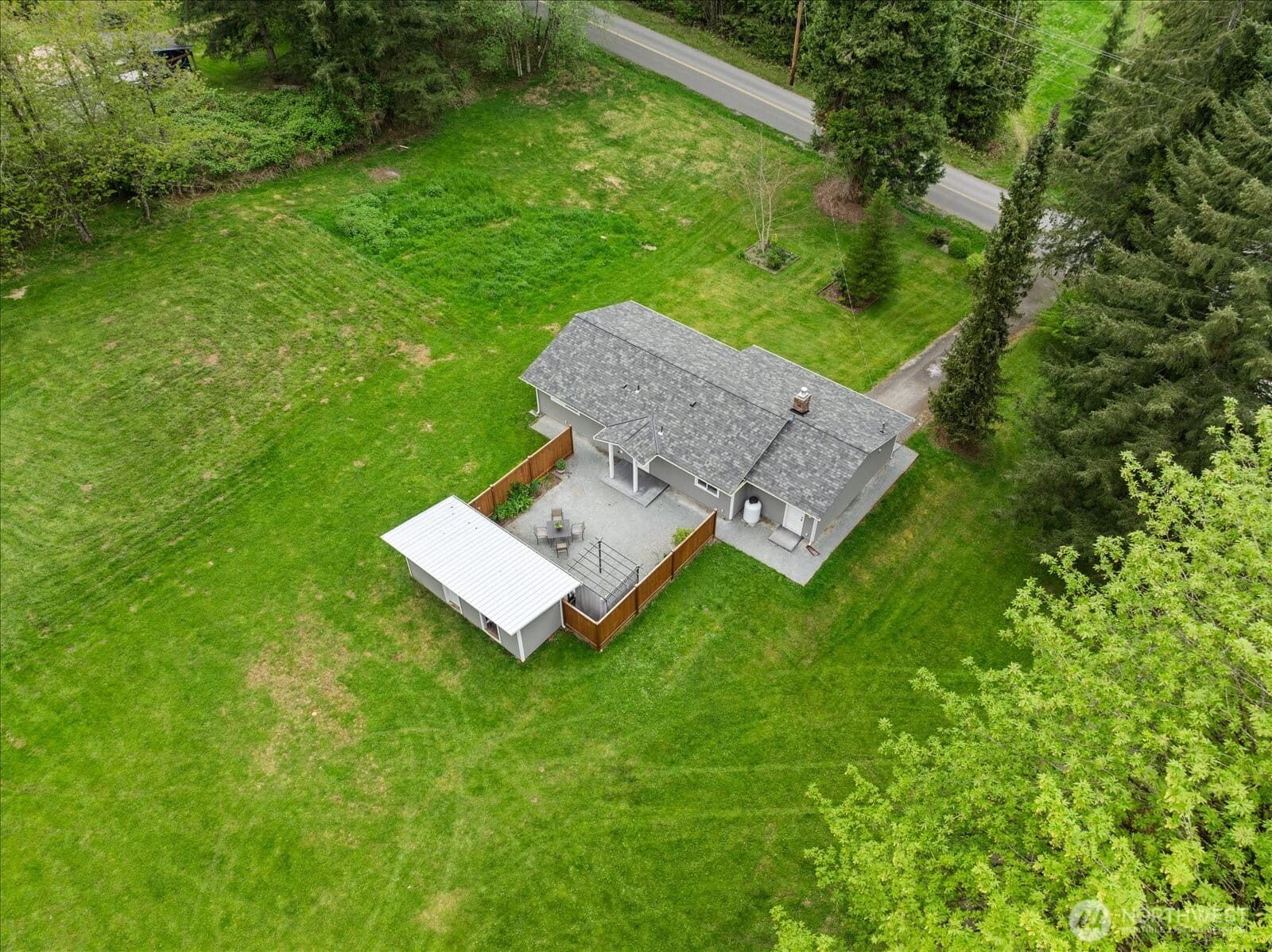Property photo 33