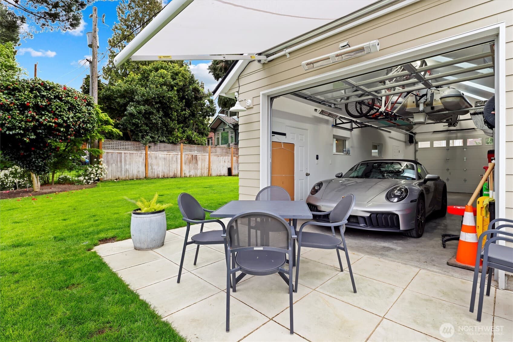 Property photo 33