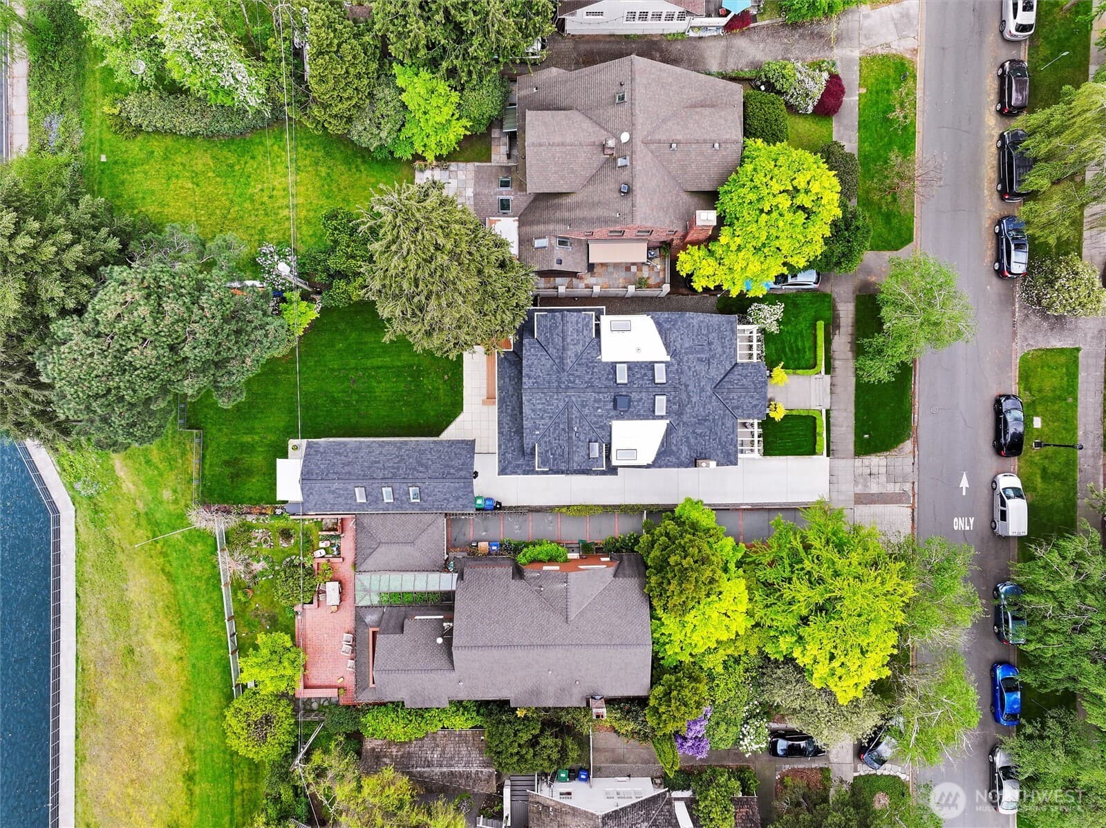 Property photo 36