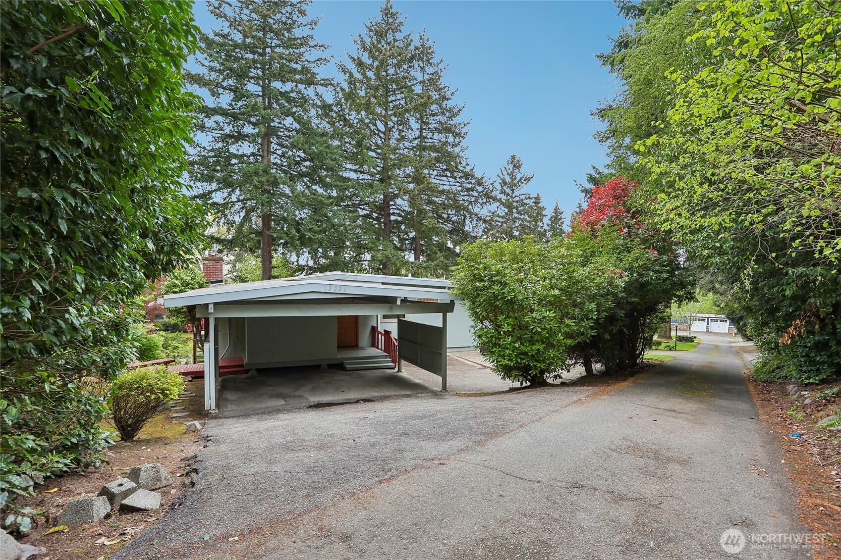 Property photo 33