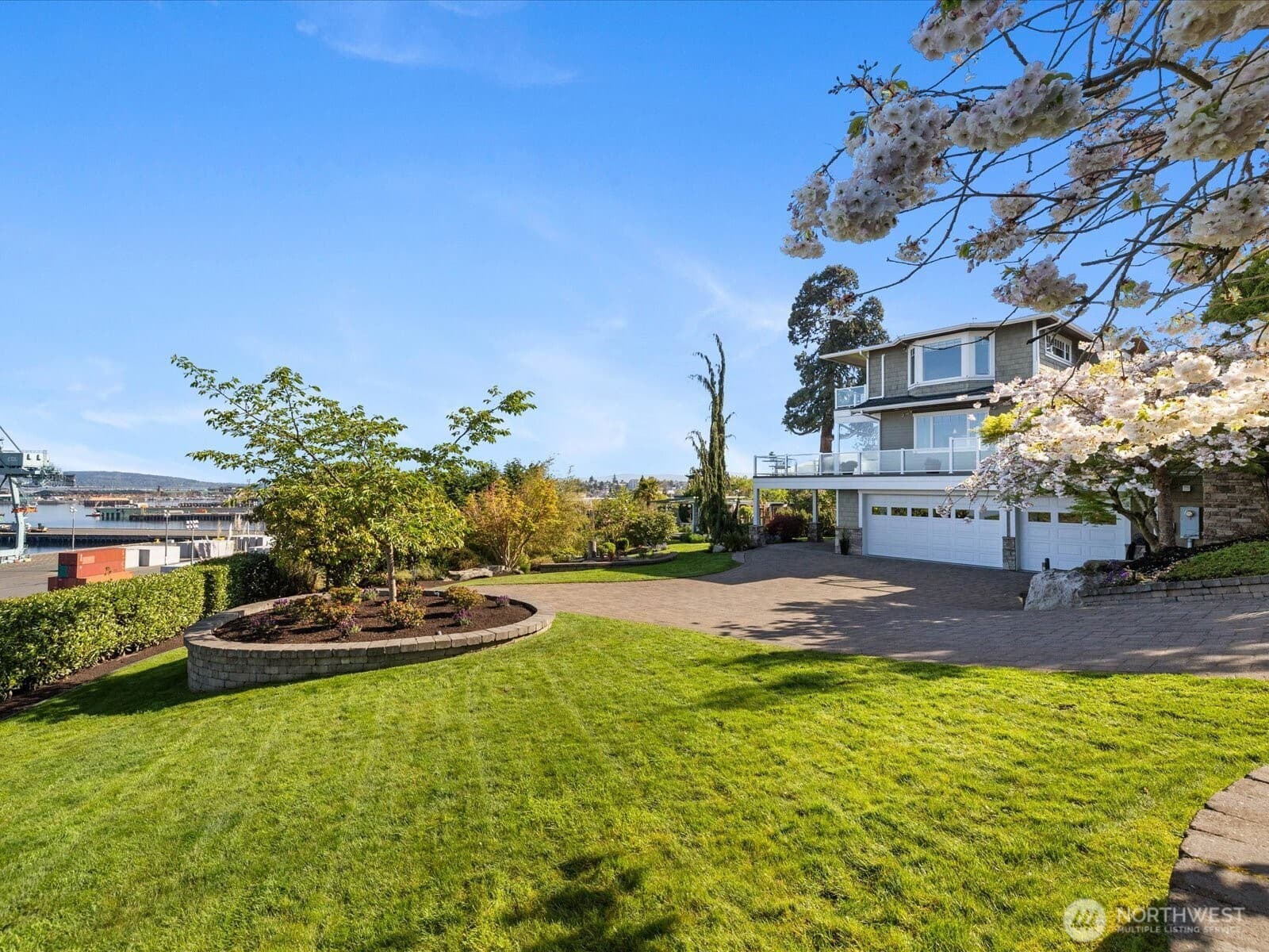 Property photo 33