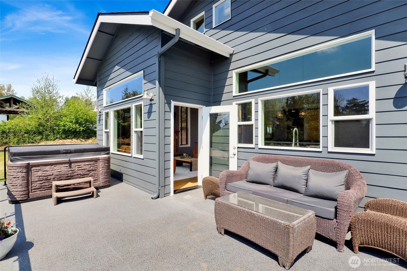 Property photo 38