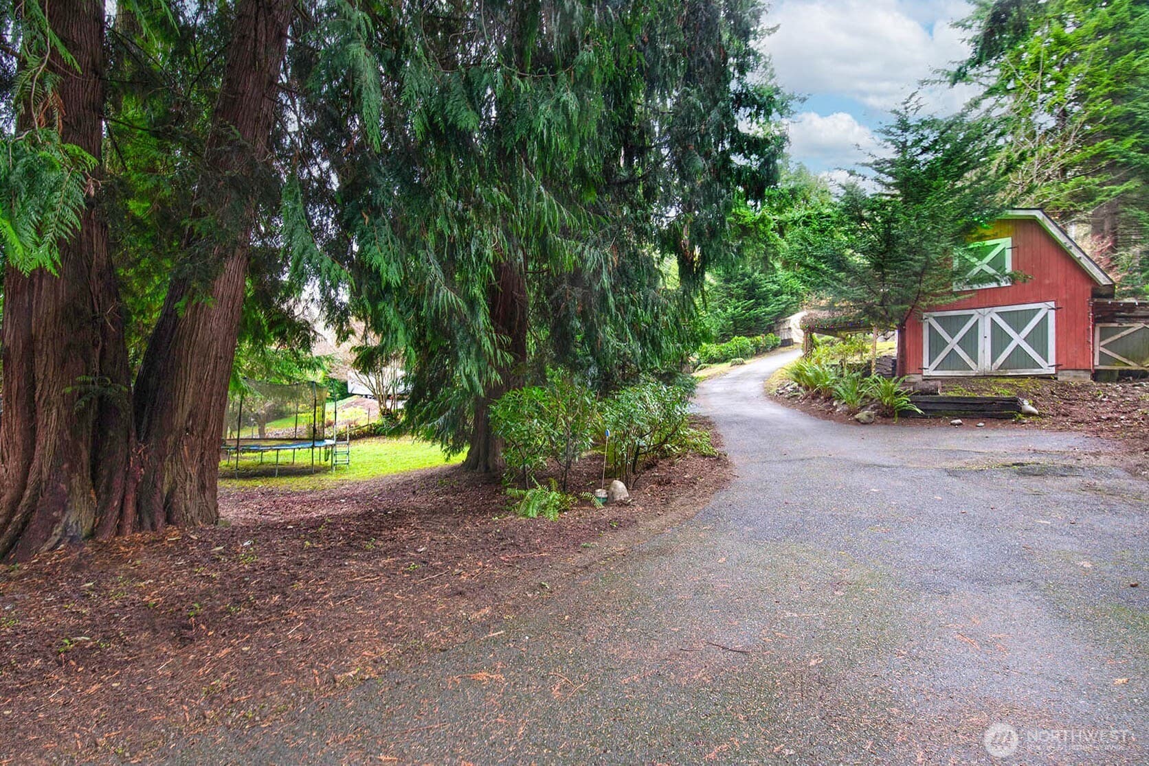 Property photo 35