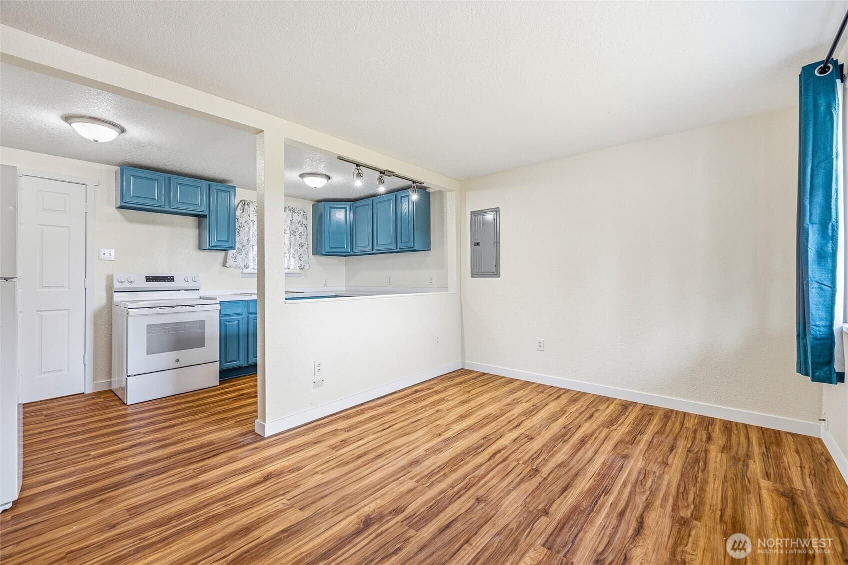 Property photo 33