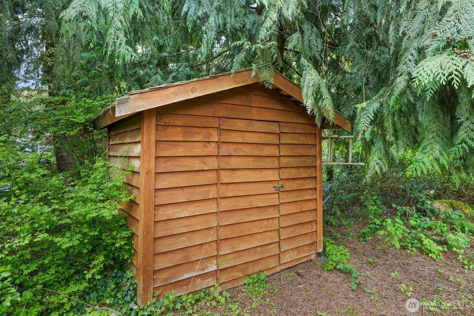 Property photo 33