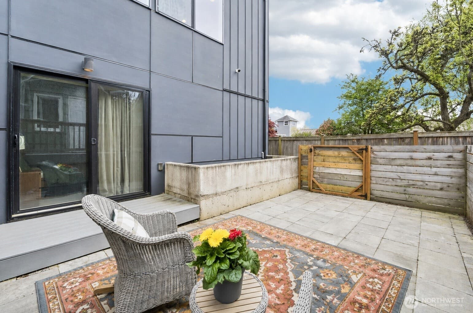 Property photo 33
